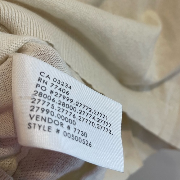 Club Monaco Cardigan sweater 85% cotton 15% Cashmere - Picture 7 of 7